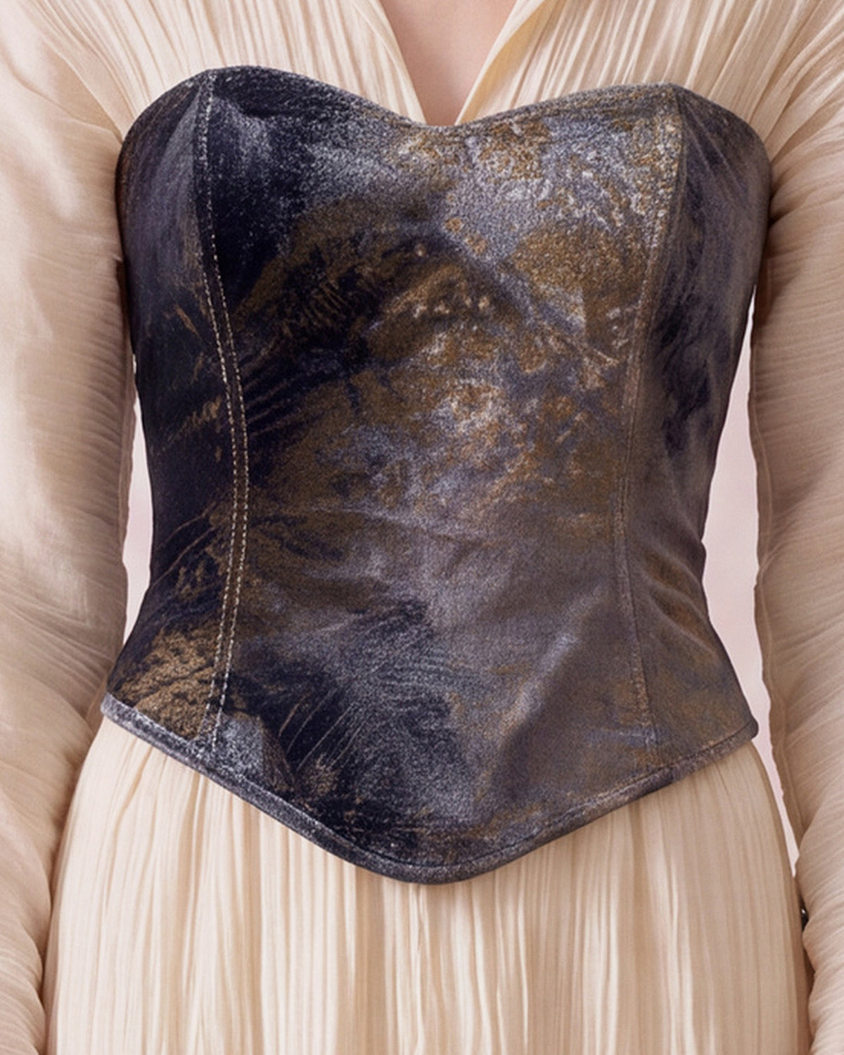 Rosalia Corset in Blue/Green Velvet, sweetheart neckline detail