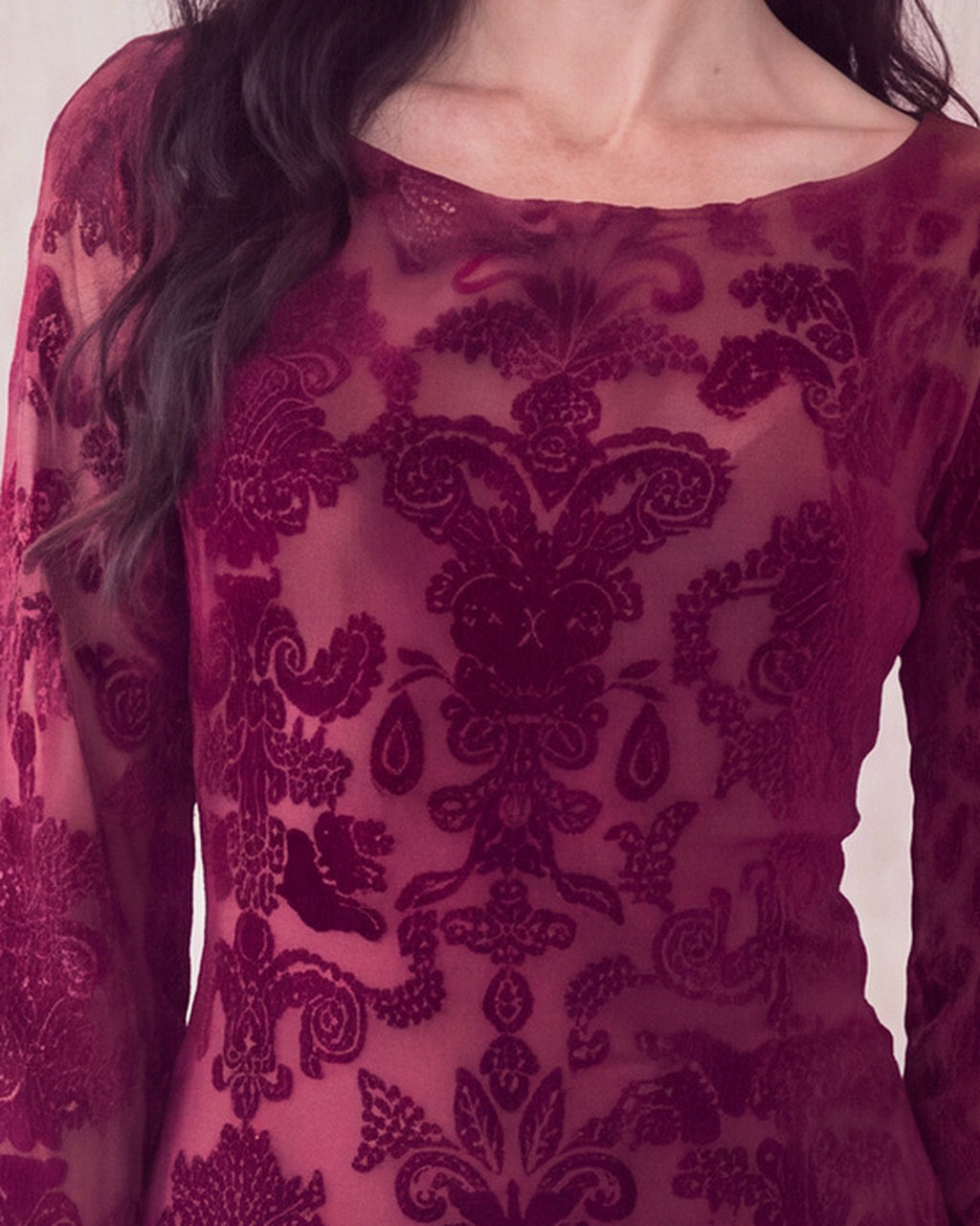 Reiko Dress in Red, sleeve detail