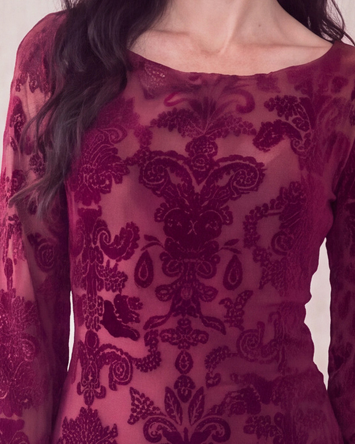 Reiko Dress in Red, sleeve detail
