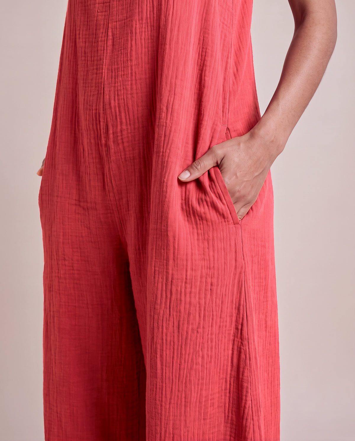 Rudo Jumpsuit in Bordeaux, cotton muslin