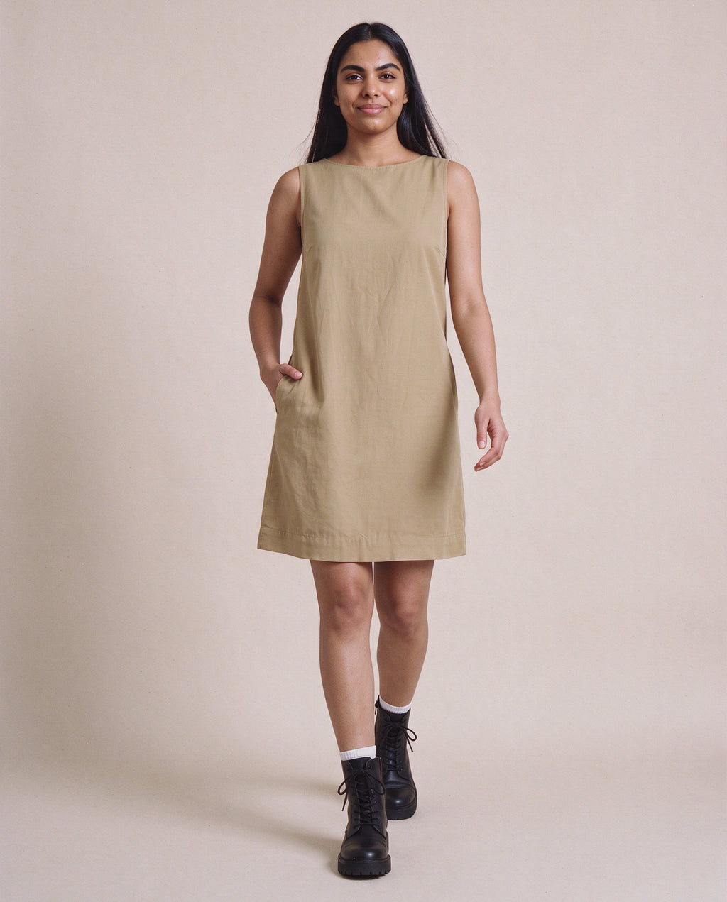 Ruva Dress Tencell in Beige, front